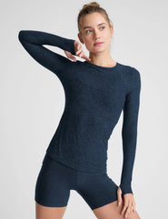 Featherweight Classic Crew Pullover