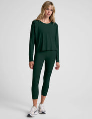 Spacedye™ Walk And Talk High Waisted Capri Legging