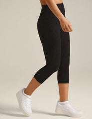 Spacedye™ Out Of Pocket High Waisted Capri Legging