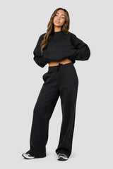 Form Wide Leg Jogger - Black