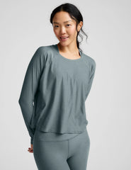 Featherweight Daydreamer Pullover